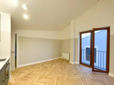 Pārdod dzīvokli, Kungu iela 25, Rīga, Labais krasts, Vecrīga / 95 990 € 2