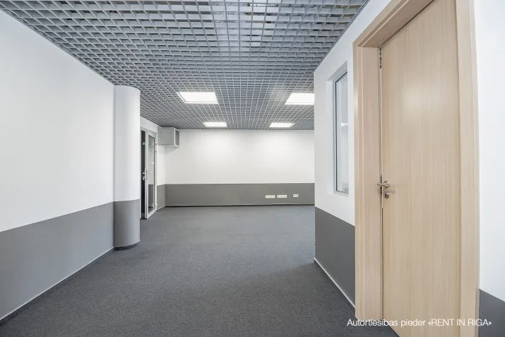 Izīrē biroju, Brīvības iela 171, Rīga, Labais krasts, Centrs / 1 021 € 7