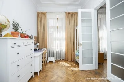 Pārdod dzīvokli, Dzirnavu iela 53, Rīga, Labais krasts, Centrs / 278 000 € 6