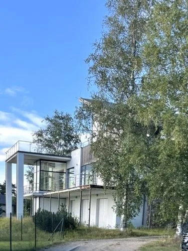 Rāzna 9 4