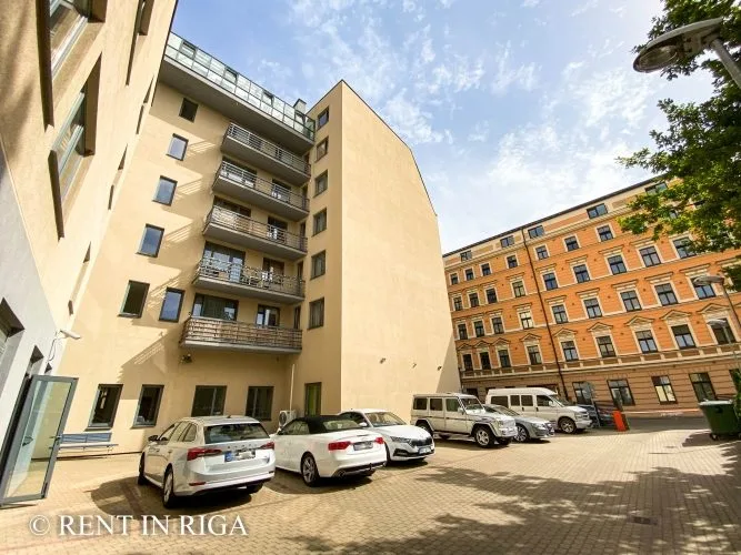 Pārdod dzīvokli, Katoļu iela 31, Rīga, Labais krasts, Maskavas forštate / 130 000 € 15