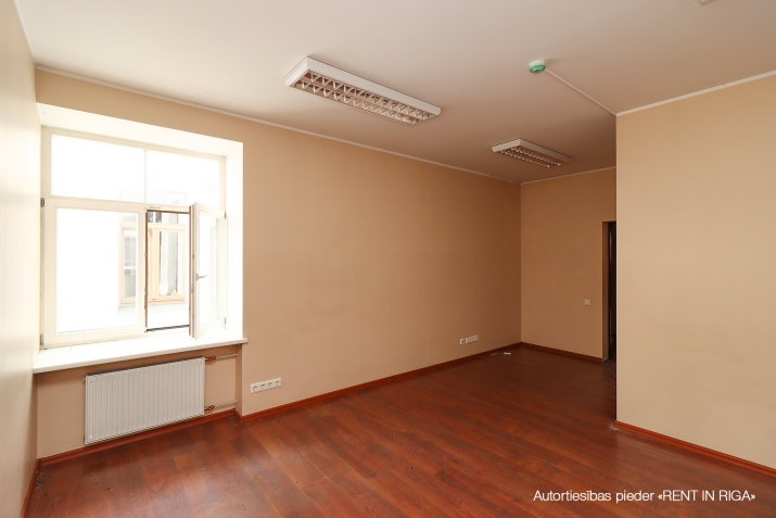 Pārdod dzīvokli, Merķeļa iela 6, Rīga, Labais krasts, Centrs / 155 000 € 8