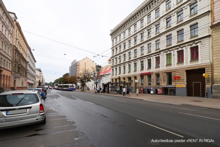 Pārdod dzīvokli, Merķeļa iela 6, Rīga, Labais krasts, Centrs / 155 000 € 15