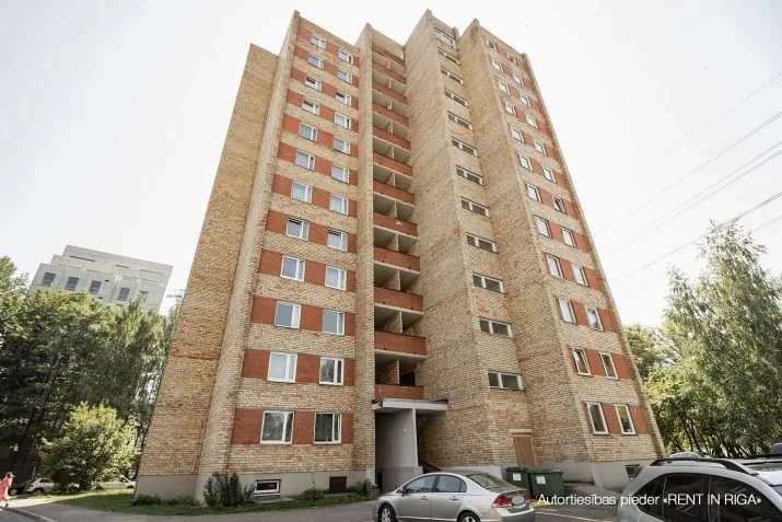 Izīrē dzīvokli, Mirdzas Ķempes iela 1, Rīga, Labais krasts, Mežaparks / 500 € 25