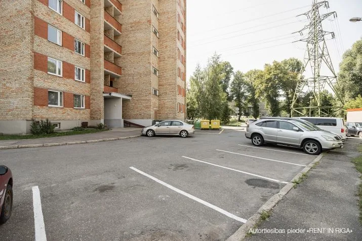 Izīrē dzīvokli, Mirdzas Ķempes iela 1, Rīga, Labais krasts, Mežaparks / 500 € 26