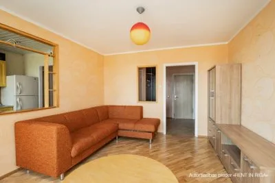 Izīrē dzīvokli, Mirdzas Ķempes iela 1, Rīga, Labais krasts, Mežaparks / 500 € 3