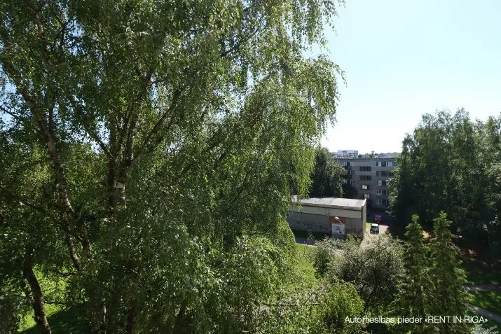 Продажа квартиры, Stirnu улица 37, Rīga, Labais krasts, Purvciems / 38 500 € 12