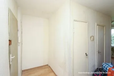 Продажа квартиры, Stirnu улица 37, Rīga, Labais krasts, Purvciems / 38 500 € 10