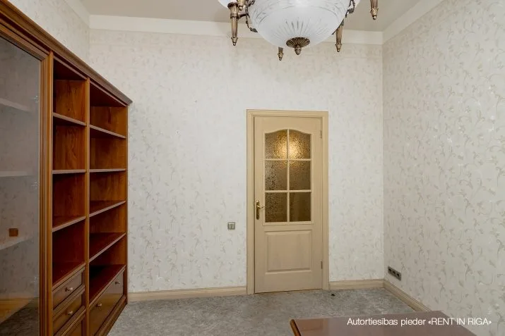 Продажа квартиры, Strēlnieku улица 2a, Rīga, Labais krasts, Centrs / 450 000 € 14