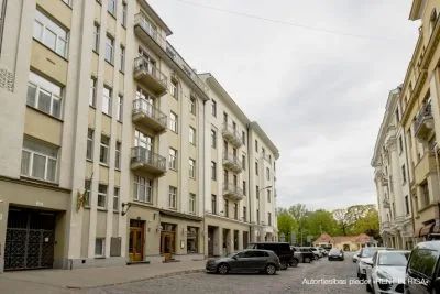 Продажа квартиры, Strēlnieku улица 2a, Rīga, Labais krasts, Centrs / 450 000 € 25