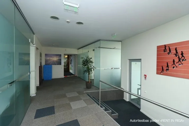 Izīrē biroju, Ulmaņa gatve 119, Rīga, Kreisais krasts, Šampēteris / 4 950 € 10