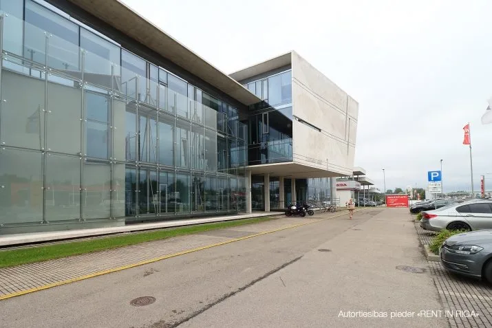 Izīrē biroju, Ulmaņa gatve 119, Rīga, Kreisais krasts, Šampēteris / 4 950 € 16