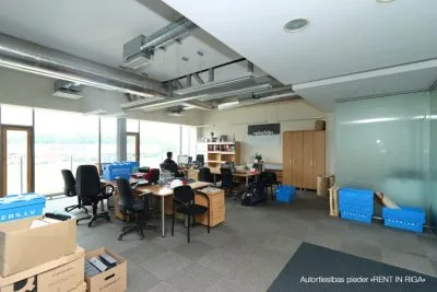 Izīrē biroju, Ulmaņa gatve 119, Rīga, Kreisais krasts, Šampēteris / 4 950 € 2
