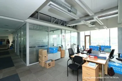 Izīrē biroju, Ulmaņa gatve 119, Rīga, Kreisais krasts, Šampēteris / 4 950 € 9
