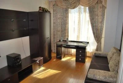 Pārdod dzīvokli, Republikas laukums iela 3, Rīga, Labais krasts, Centrs / 320 000 € 10
