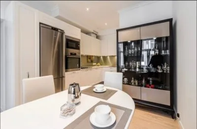 Apartment For Rent, Dzirnavu street 113A, Rīga, Labais krasts, Centrs / 1 700 € 13