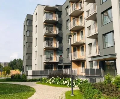 Pārdod dzīvokli, Kupriču iela 1, Rīga, Labais krasts, Pļavnieki / 160 000 € 4
