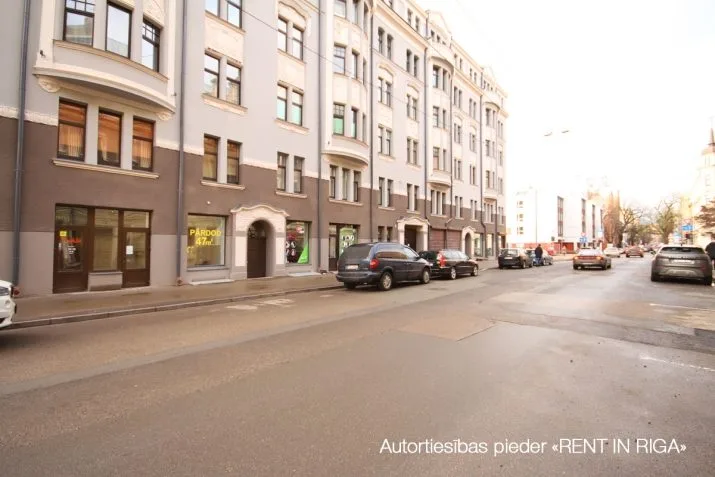 Pārdod dzīvokli, Bruņinieku iela 28, Rīga, Labais krasts, Centrs / 70 000 € 20