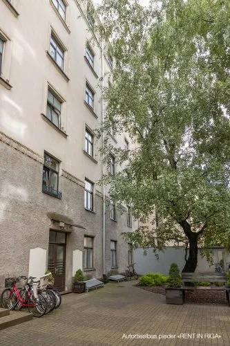 Pārdod dzīvokli, Bruņinieku iela 28, Rīga, Labais krasts, Centrs / 70 000 € 16