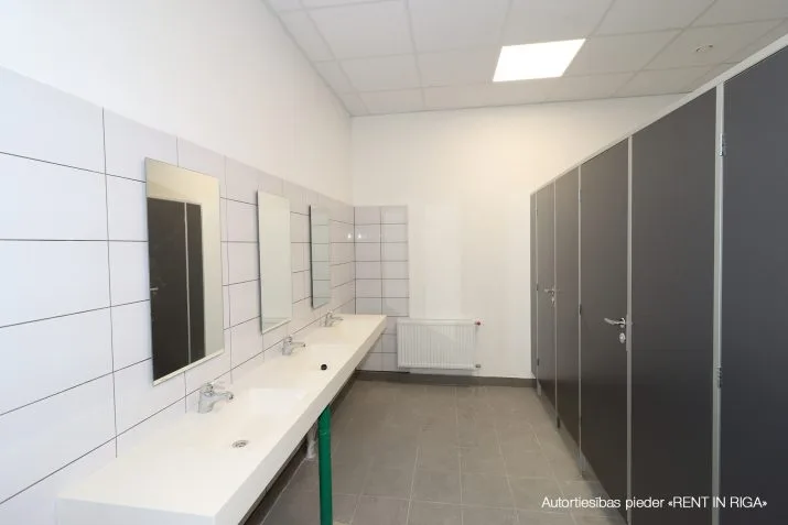 commercial premises For Rent, Brīvības gatve street 403, Rīga, Labais krasts, Jugla / 850 € 19