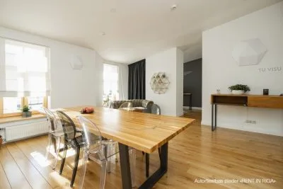 Продажа квартиры, Skolas улица 14, Rīga, Labais krasts, Centrs / 260 000 € 2