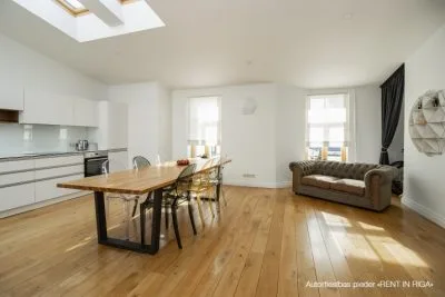 Продажа квартиры, Skolas улица 14, Rīga, Labais krasts, Centrs / 260 000 € 3