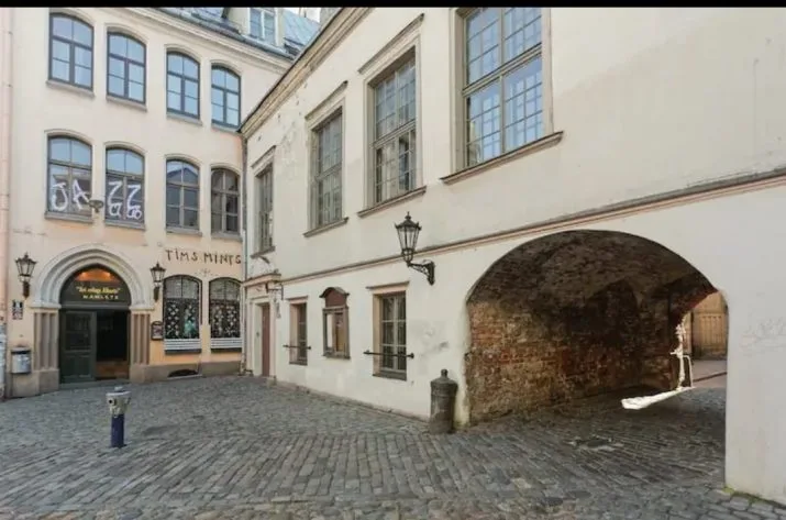 Izīrē dzīvokli, Jāņa sēta iela 5, Rīga, Labais krasts, Vecrīga / 700 € 19