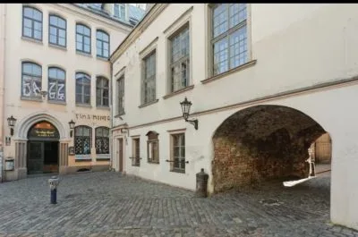 Izīrē dzīvokli, Jāņa sēta iela 5, Rīga, Labais krasts, Vecrīga / 700 € 19