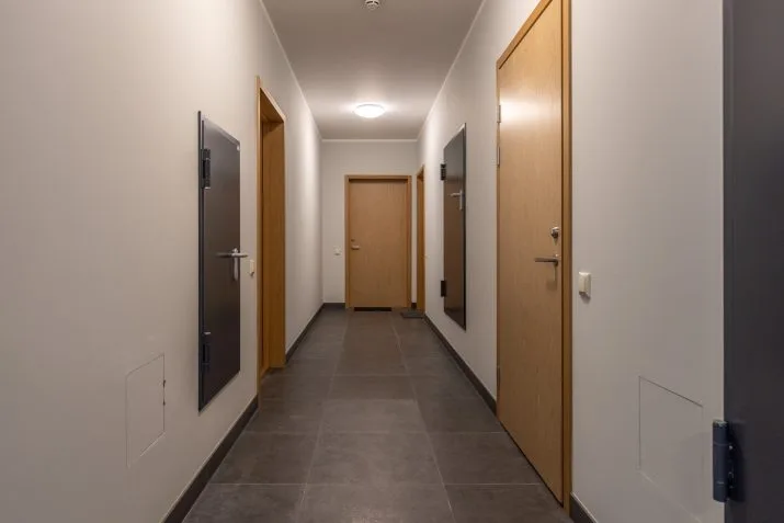 Продажа квартиры, Upeņu улица 21, Rīga, Labais krasts, Purvciems / 122 000 € 17