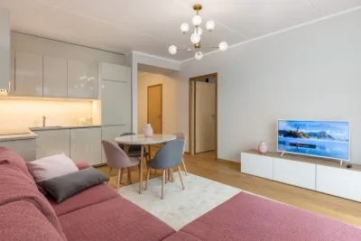 Продажа квартиры, Upeņu улица 21, Rīga, Labais krasts, Purvciems / 122 000 € 4