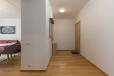 Продажа квартиры, Upeņu улица 21, Rīga, Labais krasts, Purvciems / 122 000 € 12