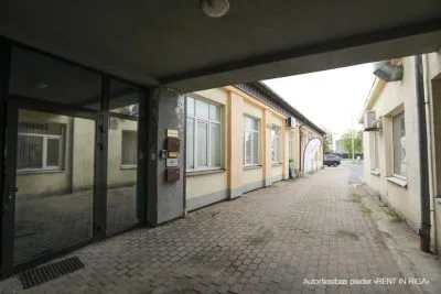 commercial premises For Rent, Pētersalas street 1, Rīga, Labais krasts, Centrs / 875 € 12