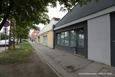Izīrē noliktavu, Pētersalas iela 1, Rīga, Labais krasts, Centrs / 875 € 12