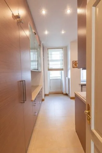 Apartment For Rent, Bruņinieku street 45, Rīga, Labais krasts, Centrs / 1 200 € 47