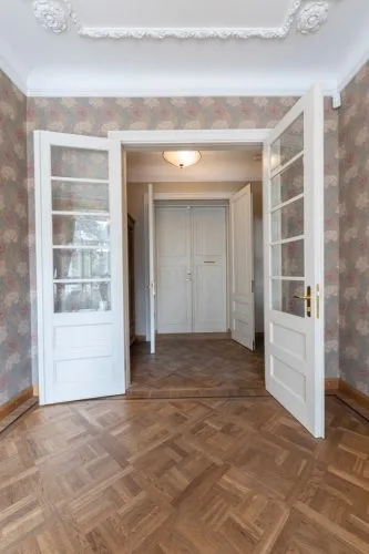 Apartment For Rent, Bruņinieku street 45, Rīga, Labais krasts, Centrs / 1 200 € 33