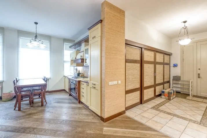 Izīrē dzīvokli, Vidus iela 11, Rīga, Labais krasts, Centrs / 1 300 € 10