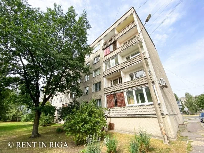 Pārdod dzīvokli, Dzelzavas iela 82, Rīga, Labais krasts, Purvciems / 49 000 € 19