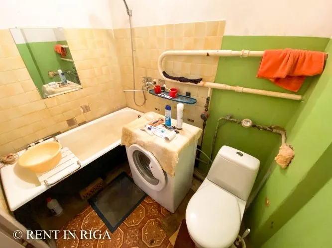 Pārdod dzīvokli, Dzelzavas iela 82, Rīga, Labais krasts, Purvciems / 49 000 € 15
