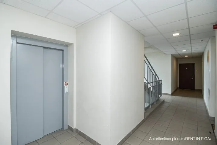 Izīrē dzīvokli, Ropažu iela 12, Rīga, Labais krasts, Teika / 800 € 17