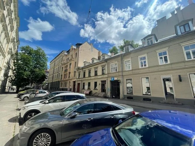 commercial premises For Rent, Baznīcas street 24, Rīga, Labais krasts, Centrs / 650 € 11