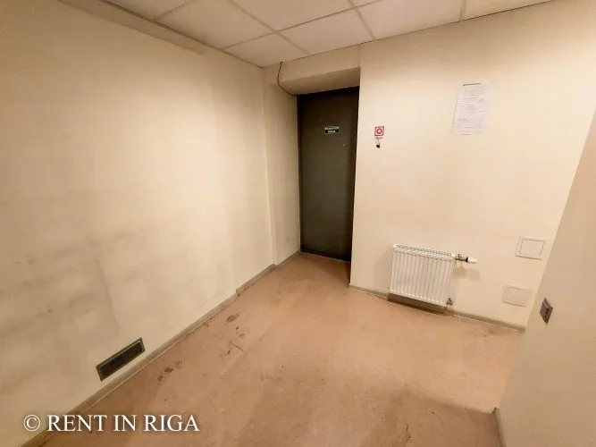 commercial premises For Rent, Ropažu street 58, Rīga, Labais krasts, Teika / 550 € 12