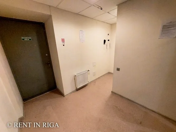 commercial premises For Rent, Ropažu street 58, Rīga, Labais krasts, Teika / 550 € 13