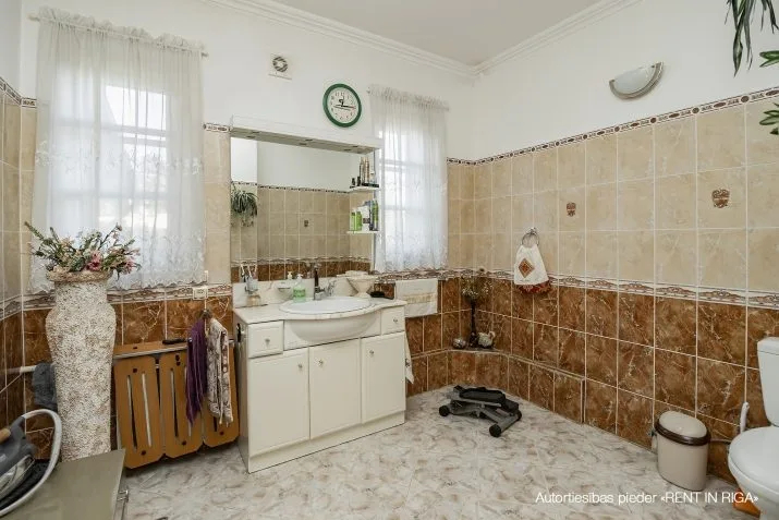 Pārdod māju, Lupīnu iela 12, Ikšķiles novads, Ikšķile / 320 000 € 11