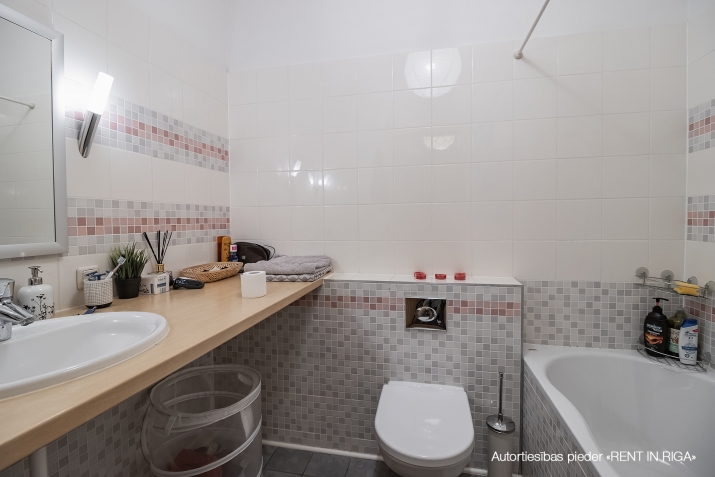 Pārdod dzīvokli, Vienības gatve iela 192, Rīga, Kreisais krasts, Ziepniekkalns / 112 000 € 8
