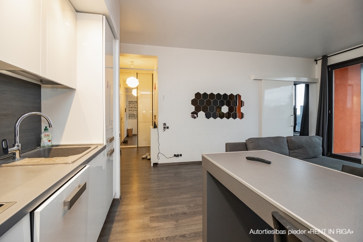 Pārdod dzīvokli, Vienības gatve iela 192, Rīga, Kreisais krasts, Ziepniekkalns / 112 000 € 4