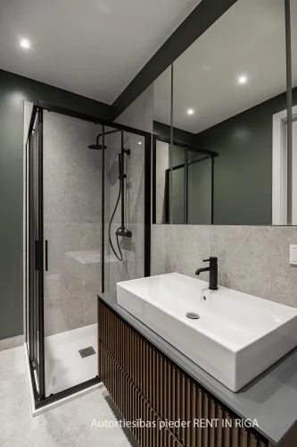 Pārdod dzīvokli, Čiekuru iela 3, Rīga, Labais krasts, Mežaparks / 133 900 € 10