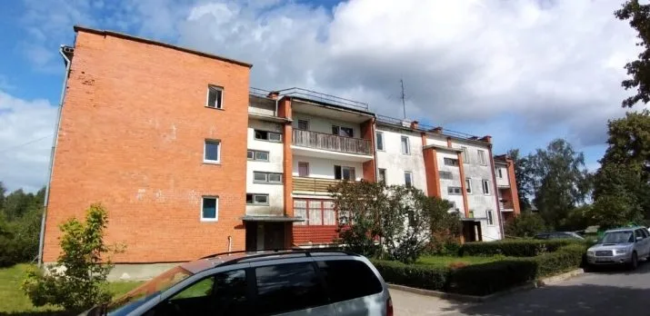 Jūras iela 9 1