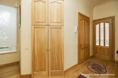 Pārdod dzīvokli, Dzirnavu iela 9, Rīga, Labais krasts, Centrs / 249 000 € 8