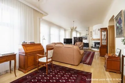 Pārdod dzīvokli, Dzirnavu iela 9, Rīga, Labais krasts, Centrs / 249 000 € 3