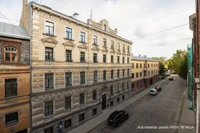 Pārdod dzīvokli, Dzirnavu iela 9, Rīga, Labais krasts, Centrs / 249 000 € 19